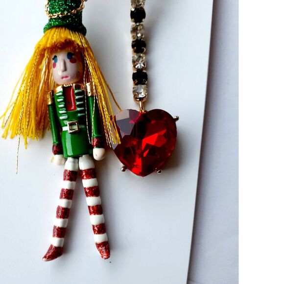 Betsey Johnson Earrings Mismatched Gold Tone Green Nutcracker Girl Red Heart - Picture 6 of 8